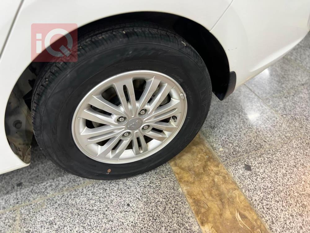 Kia Pegas